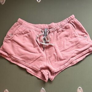 Women's Vuori Shorts
